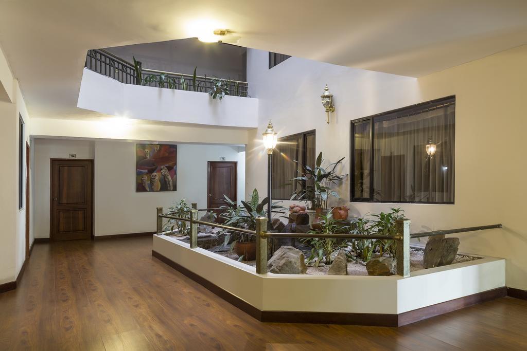 Hotel Libertador لوخا المظهر الخارجي الصورة