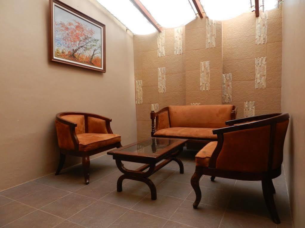 Hotel Libertador لوخا المظهر الخارجي الصورة